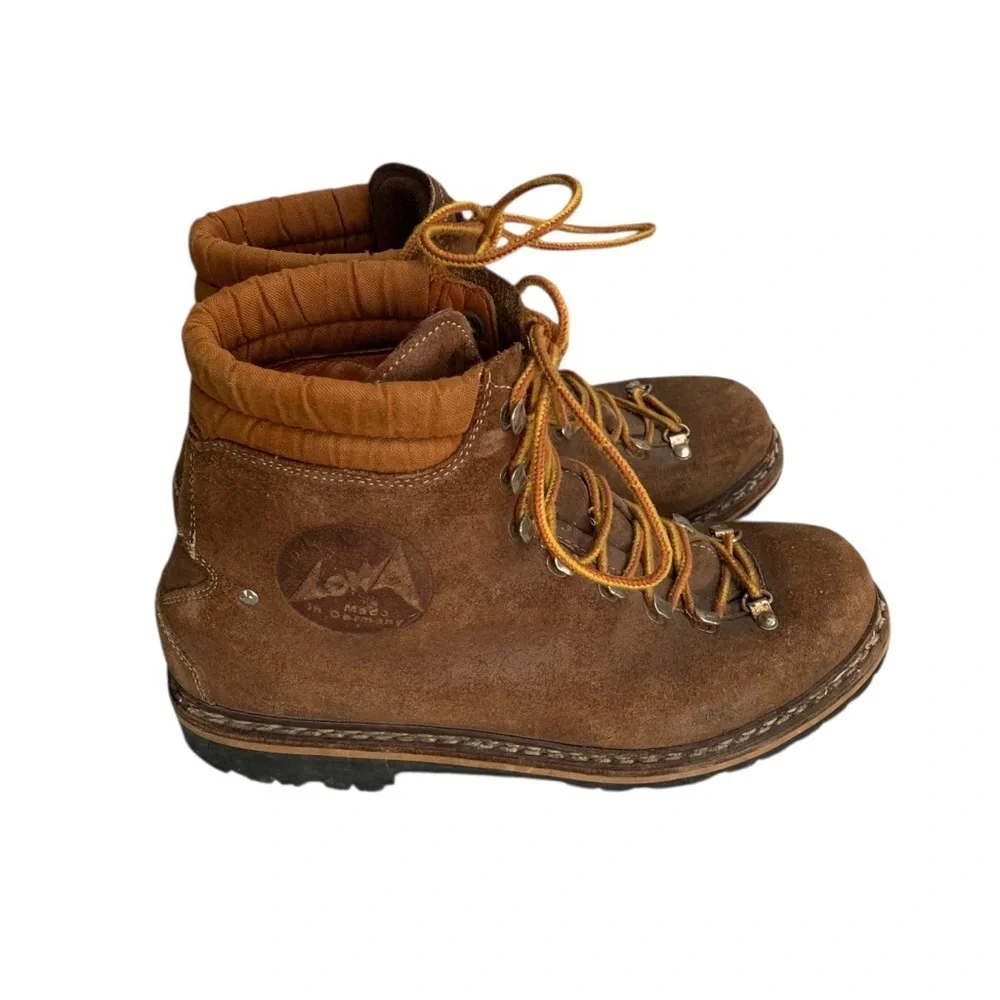 Lowa Brown Leather Hiking Boots Mens 7 Women’s 9